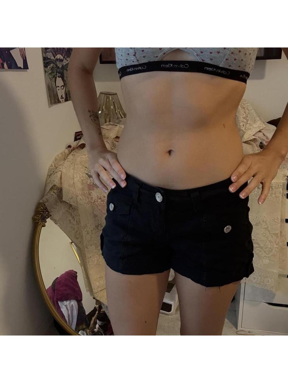 Almost Famous Women's Black Shorts